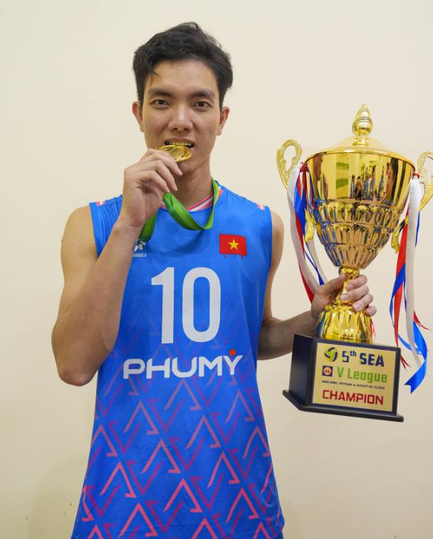 必要的风险, 阮氏碧泉因, 相关新闻