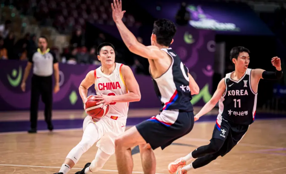 场的球员中, 在中国队登, 集体哑火