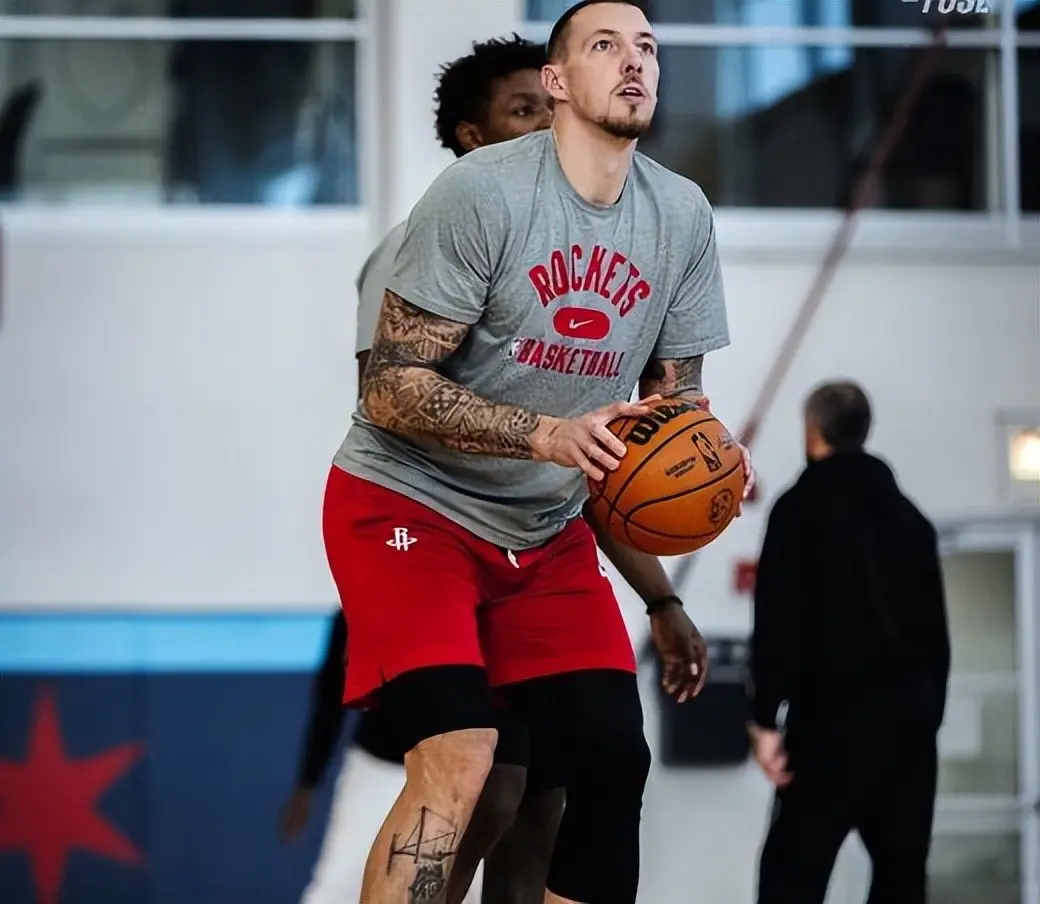 刻连续命中, msn