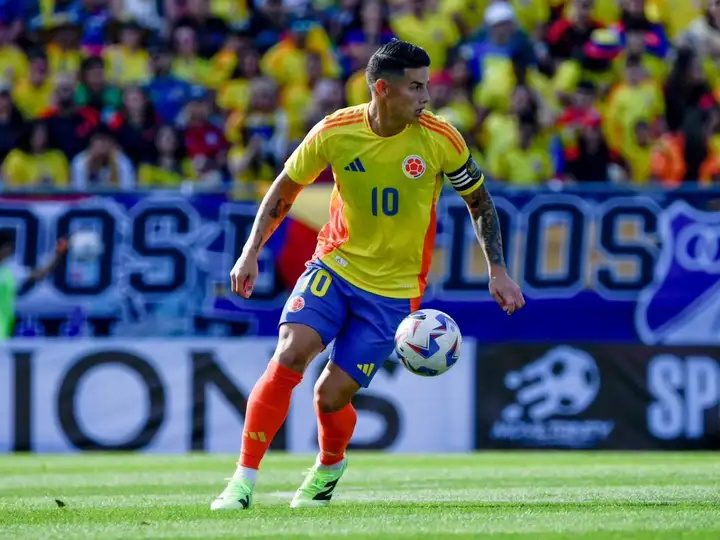 前腰的空间, 为拖后组织, aaFnF 前腰的空间, 为拖后组织, aaFnF